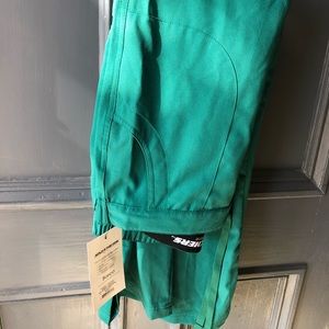 Sketchers by Barco hunter green scrub pants- New with tags-Medium
